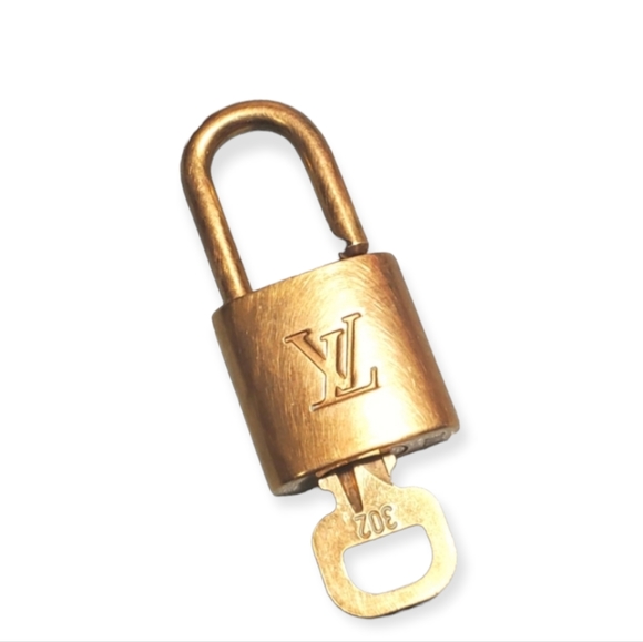 Louis Vuitton Other - Authentic Louis Vuitton lock and key set